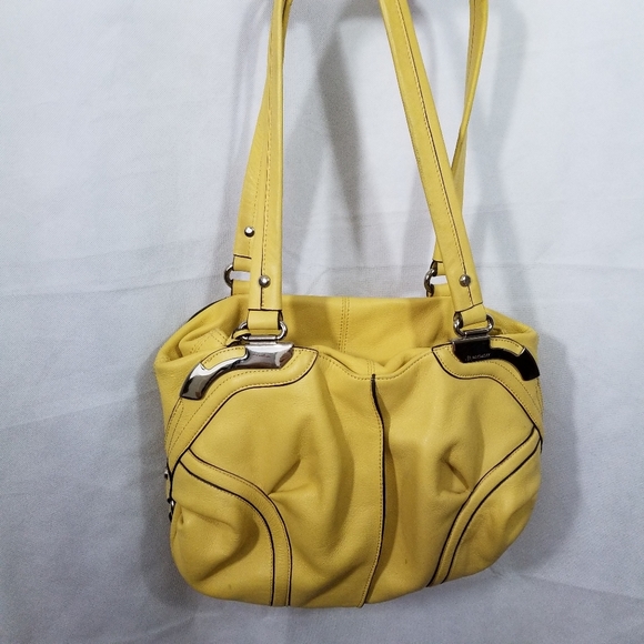 b makowsky yellow handbag